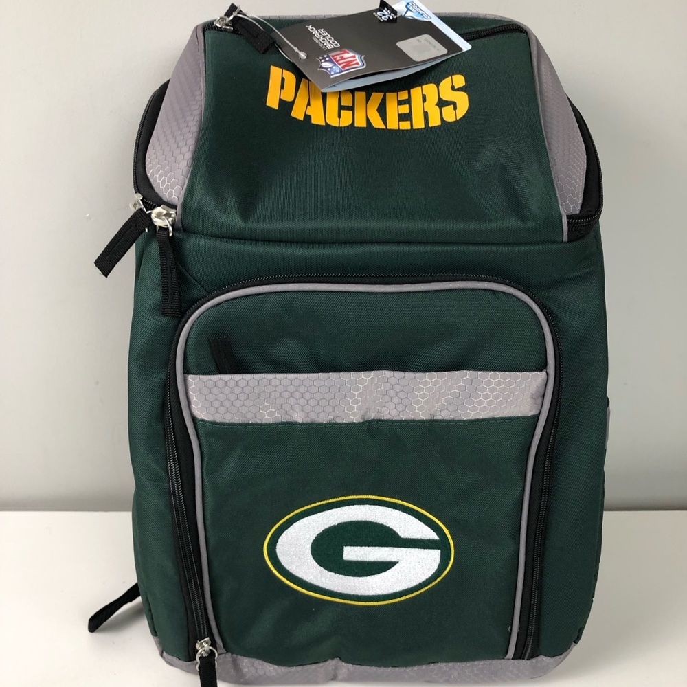Green Bay Packers Insulated Backpack Cooler 32 Can capacity Tailgate NFL NWT
